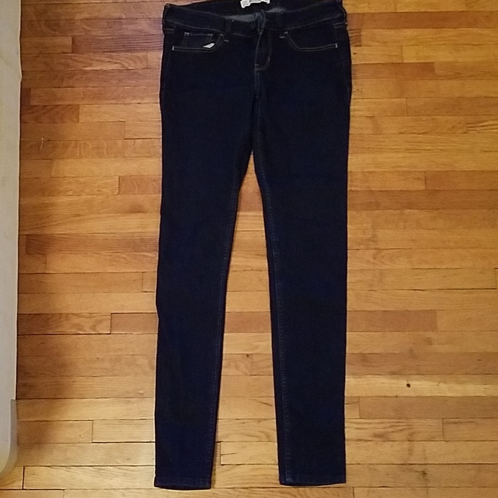 Hollister Dark was Skinny jean. 3R 26"W 31"L